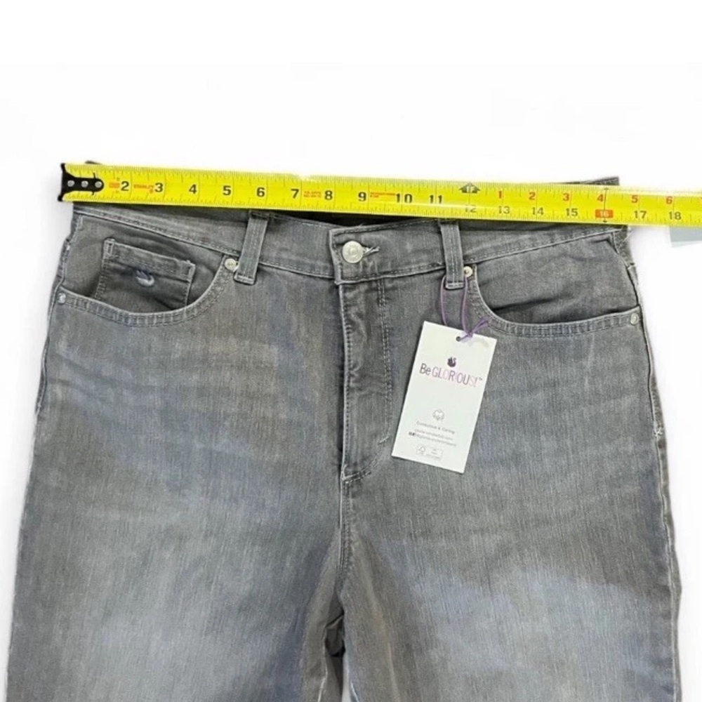 Gloria Vanderbilt Straight tapered-Leg Jeans Gray Wash Amanda Slimming size 12 - Picture 3 of 9